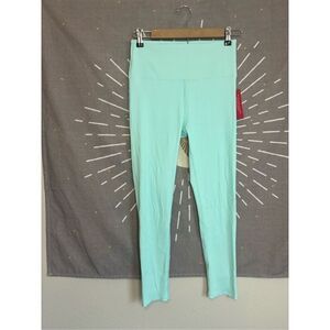 NWT Carbon38 Ice Blue 7/8 Ribbed Leggings